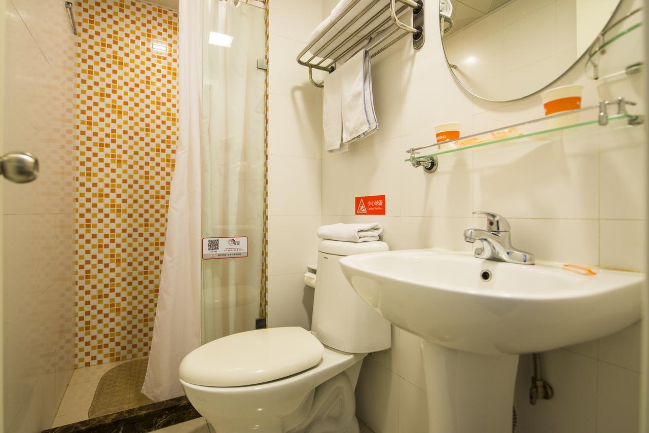 Home Inn Shanghai Pudong Nanpu Bridge Tangqiao Commercial Square Eksteriør billede